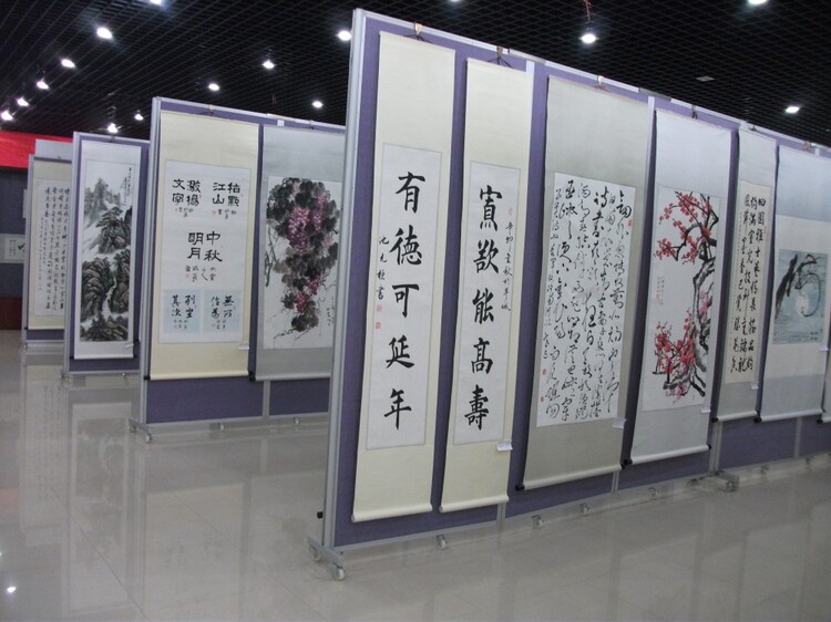 诺迪士厂家直销超高活动展风展板老人活动中心展板图书馆展板